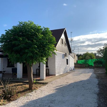 Cabana Rustica La Pililla Pilas Екстериор снимка